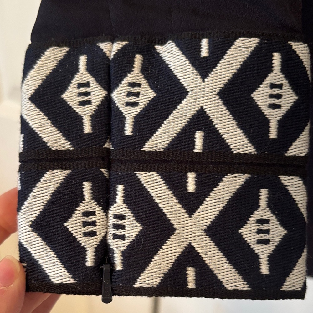 Tory Burch Navy Tunic with White Geometric Trim - Picture 4 of 12